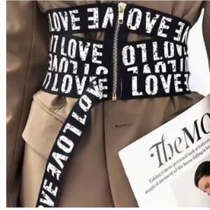 Black and White 'LOVE' Waist Belt